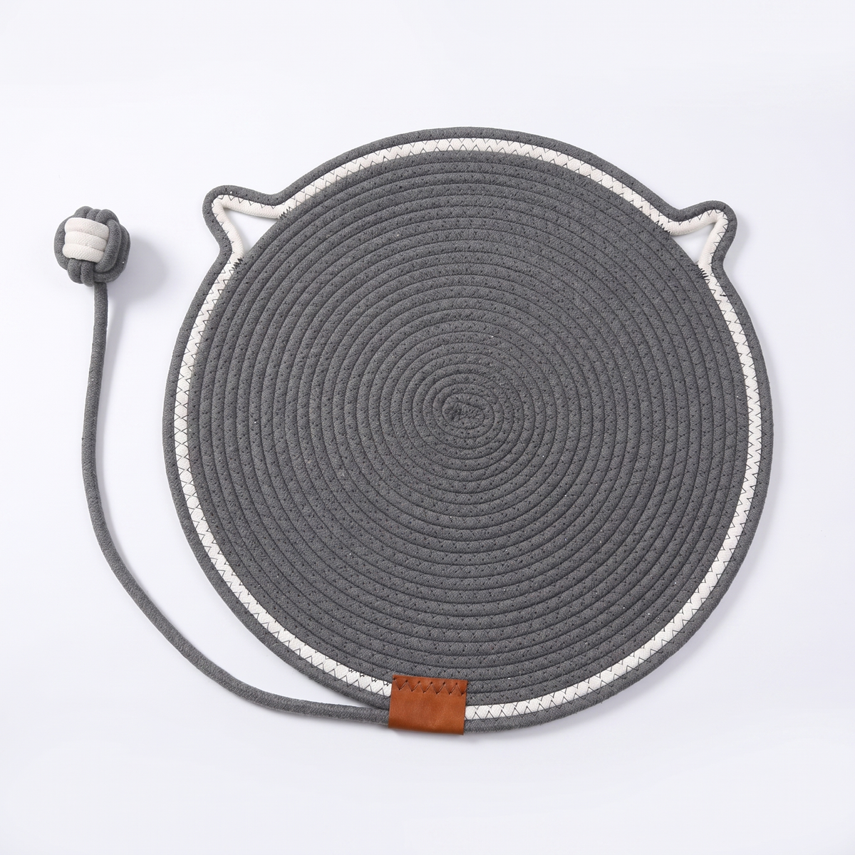 Interactive Cat Scratch Mat with Hanging Ball – Wear-Resistant Cat Play Mat